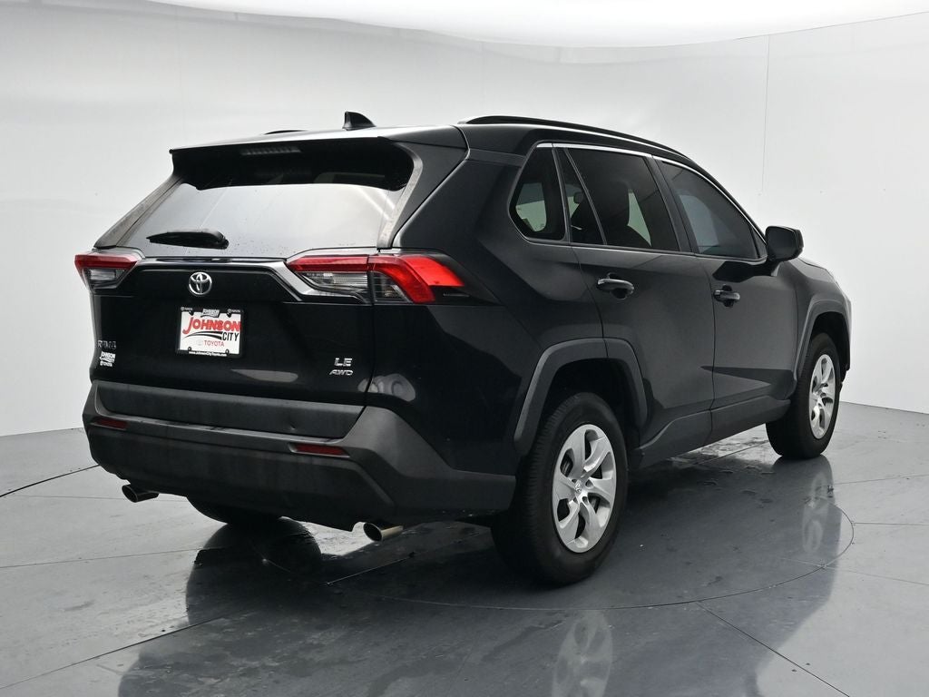 2019 Toyota RAV4 LE