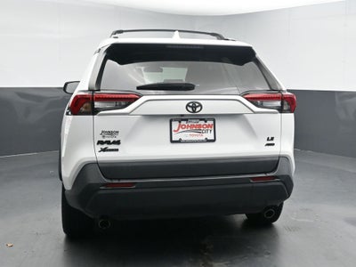 2021 Toyota RAV4 LE