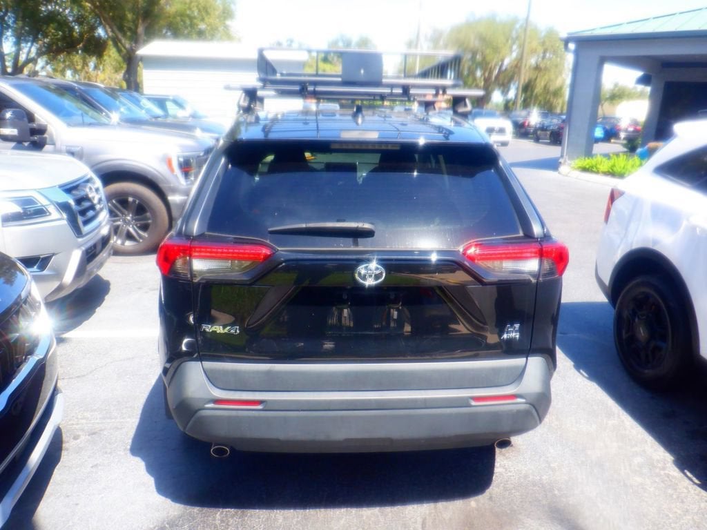 2023 Toyota RAV4 LE