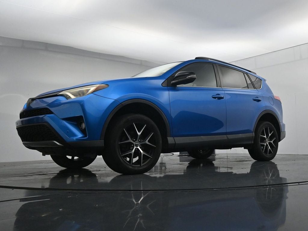 2017 Toyota RAV4 SE
