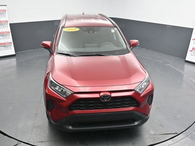 2019 Toyota RAV4 LE