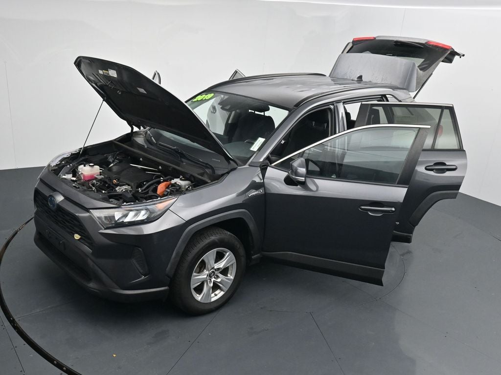 2019 Toyota RAV4 LE