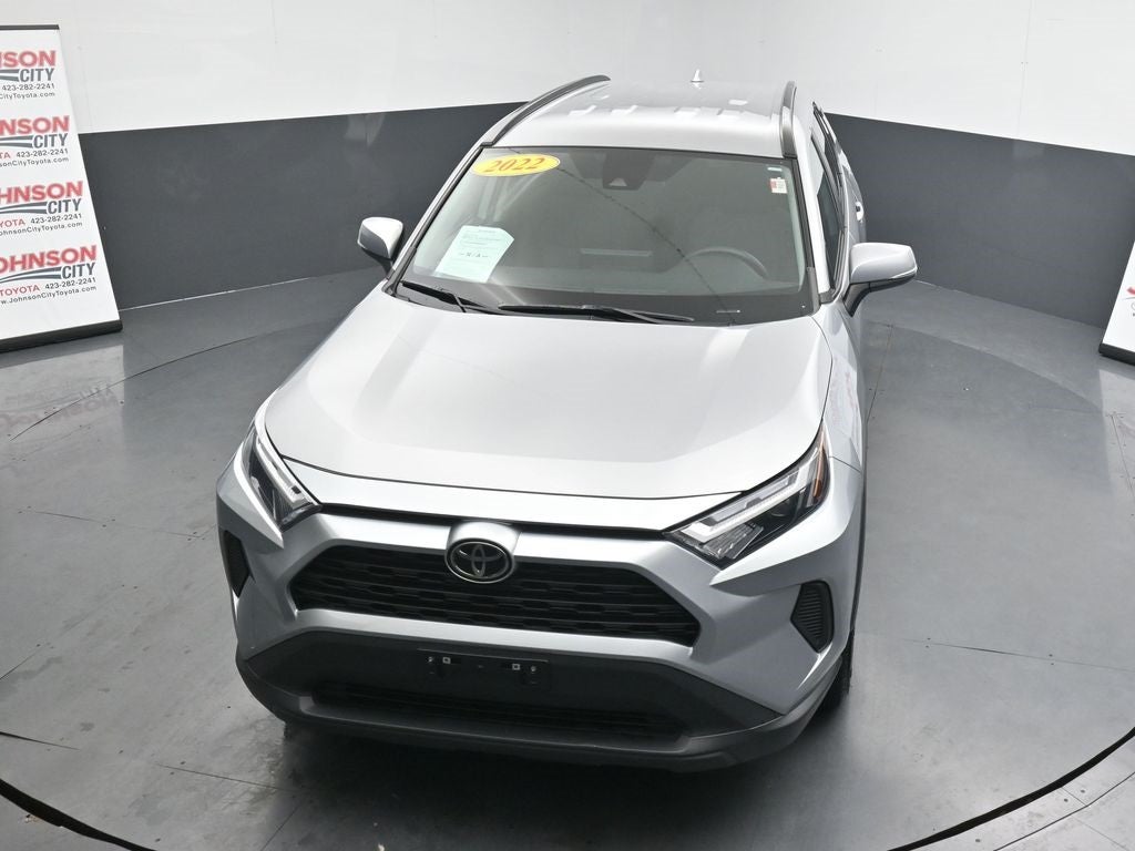 2022 Toyota RAV4 XLE