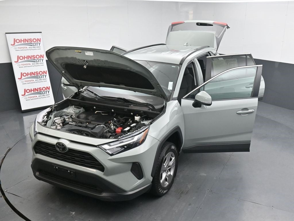 2023 Toyota RAV4 XLE