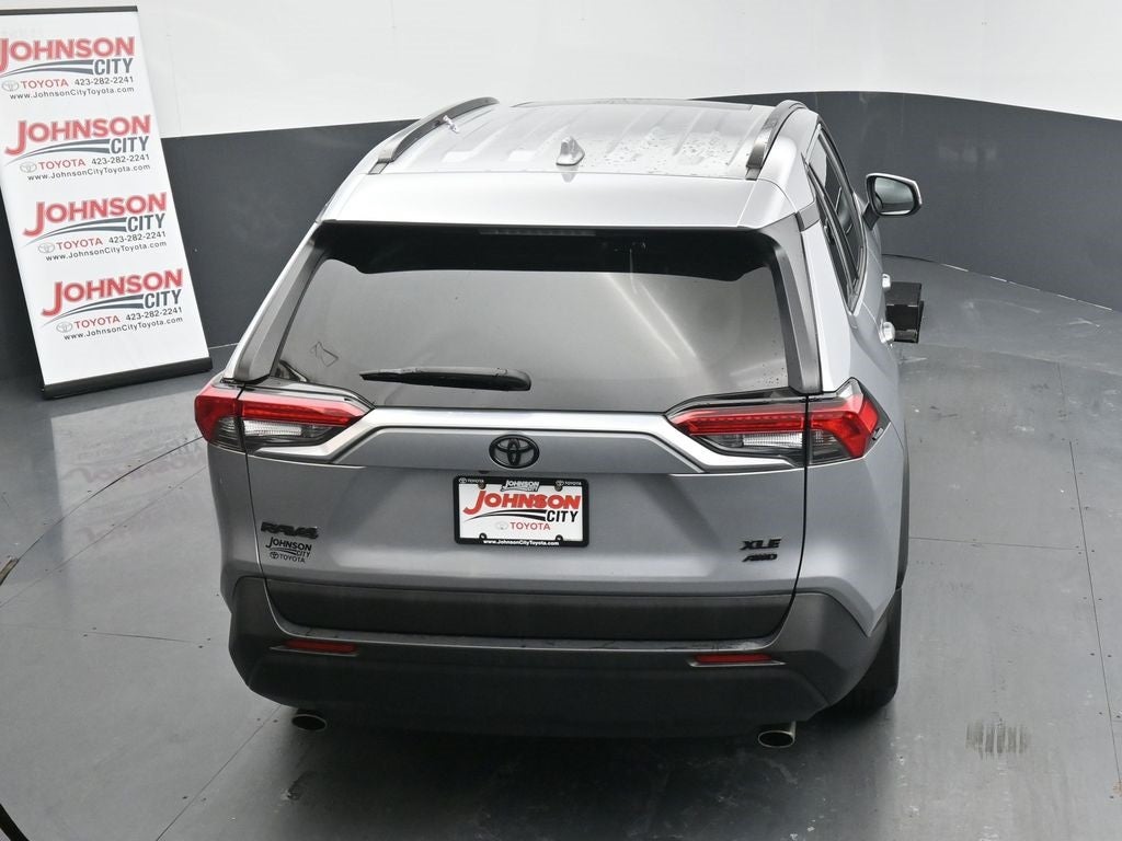 2020 Toyota RAV4 XLE