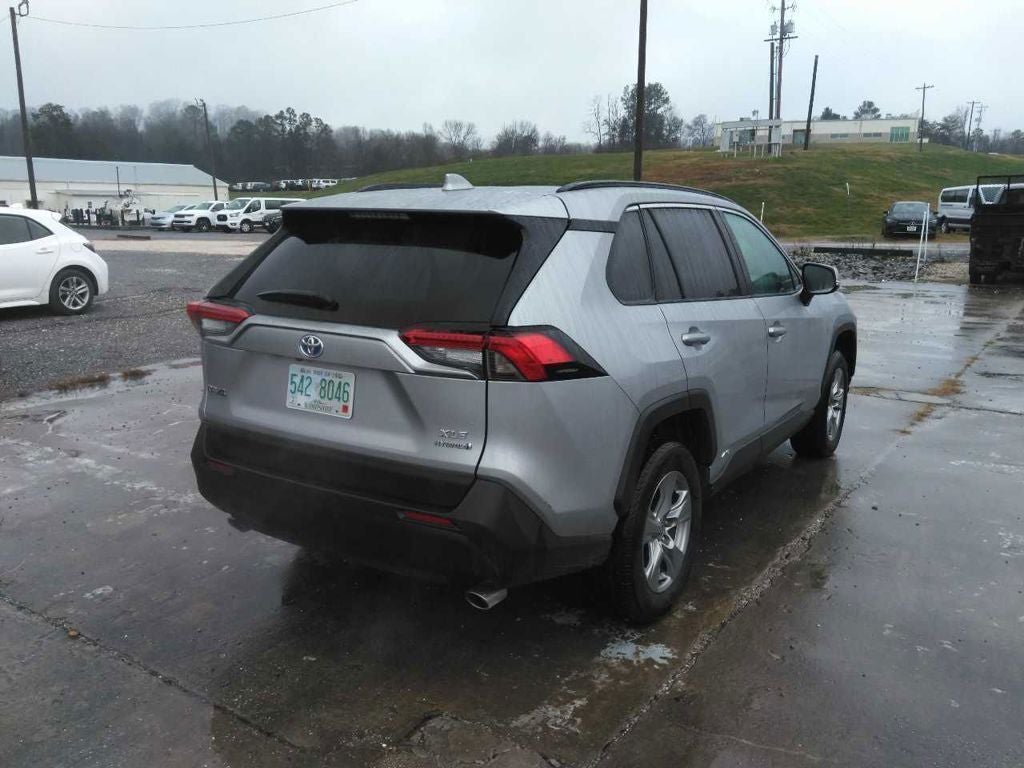 2024 Toyota RAV4 XLE