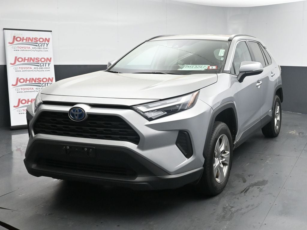 2024 Toyota RAV4 XLE