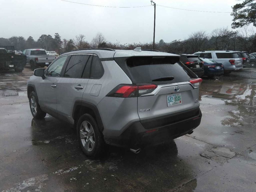 2024 Toyota RAV4 XLE