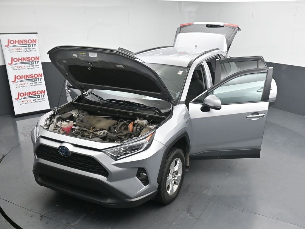 2020 Toyota RAV4 XLE