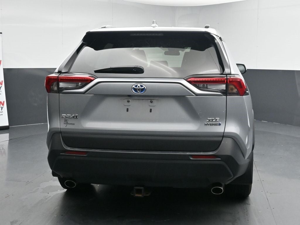 2020 Toyota RAV4 XLE