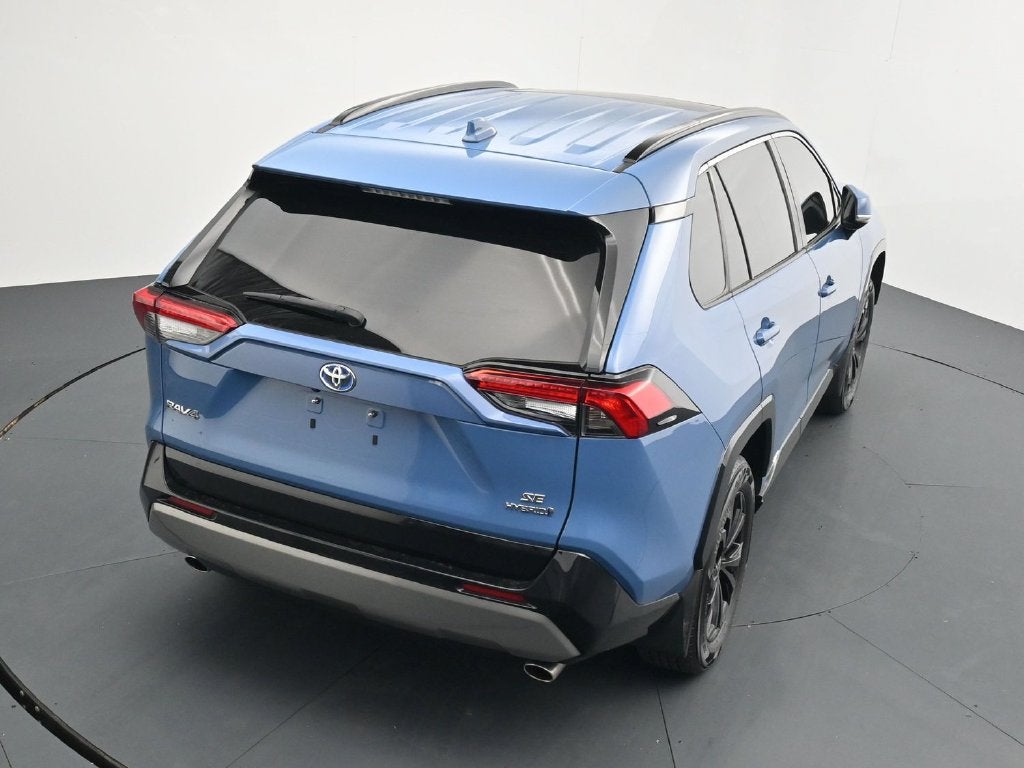 2024 Toyota RAV4 SE