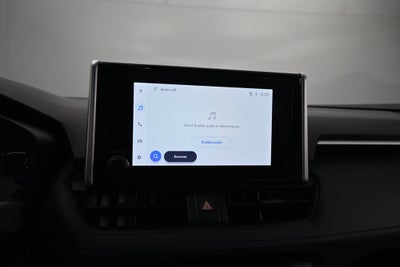 2024 Toyota RAV4 SE
