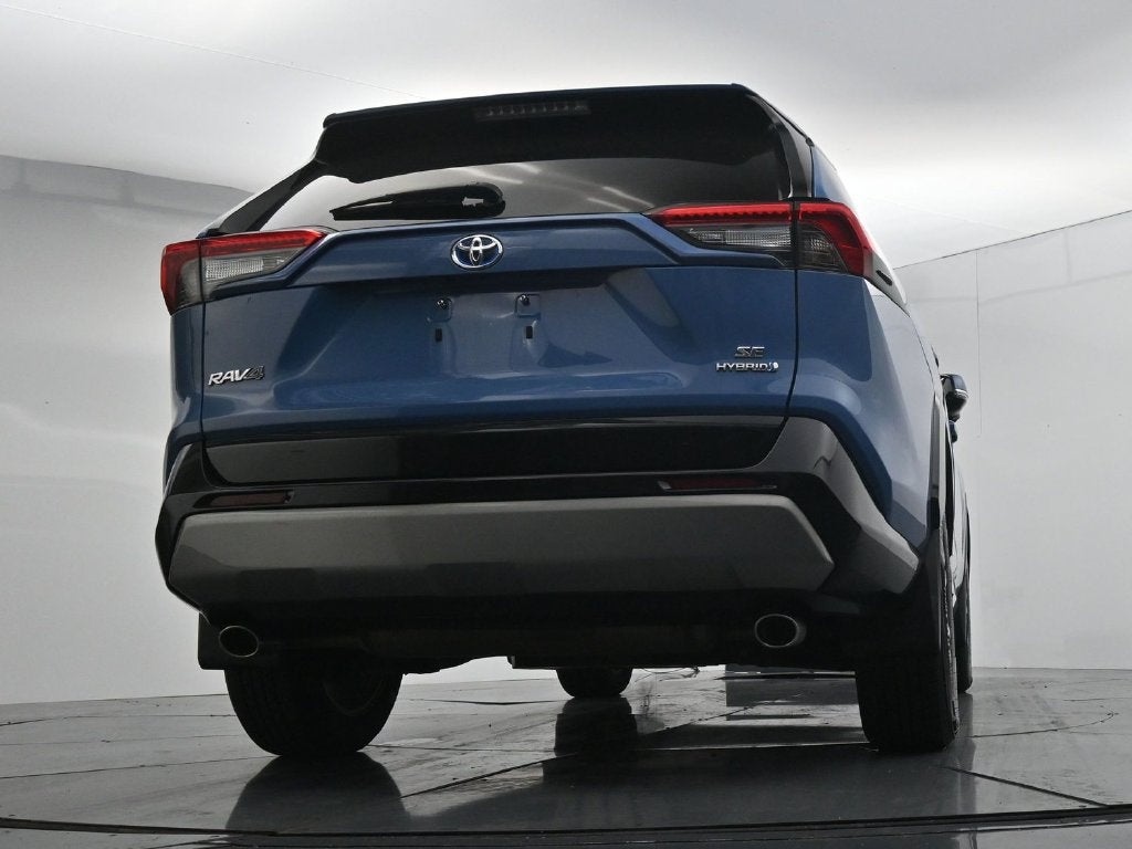 2024 Toyota RAV4 SE
