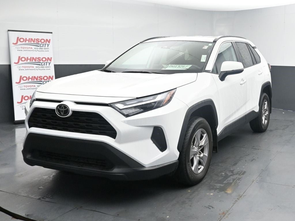 2022 Toyota RAV4 XLE