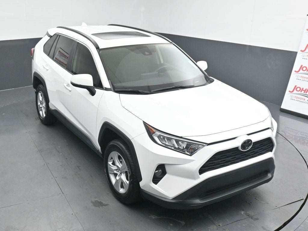 2020 Toyota RAV4 XLE