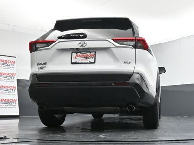 2020 Toyota RAV4 XLE