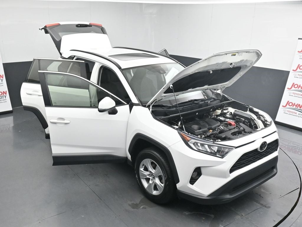 2020 Toyota RAV4 XLE
