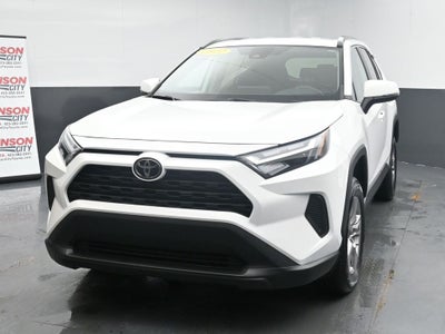 2022 Toyota RAV4 XLE