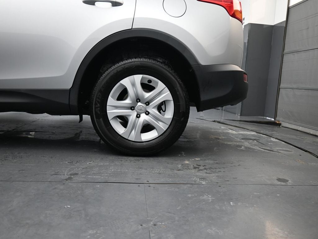 2013 Toyota RAV4 LE