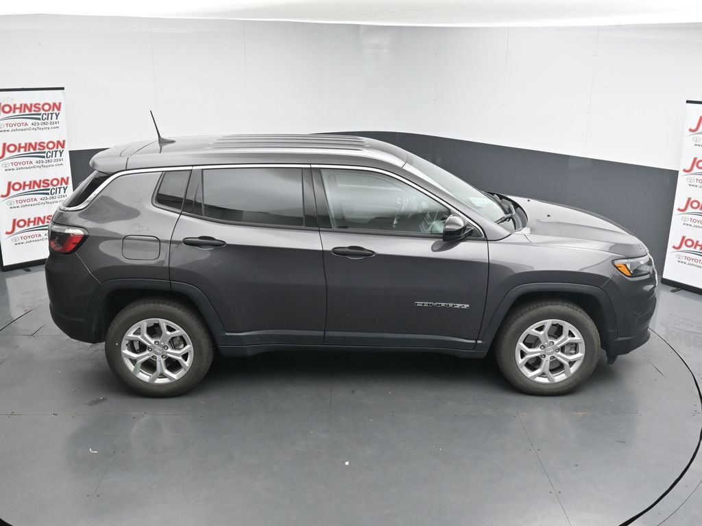 2024 Jeep Compass Sport