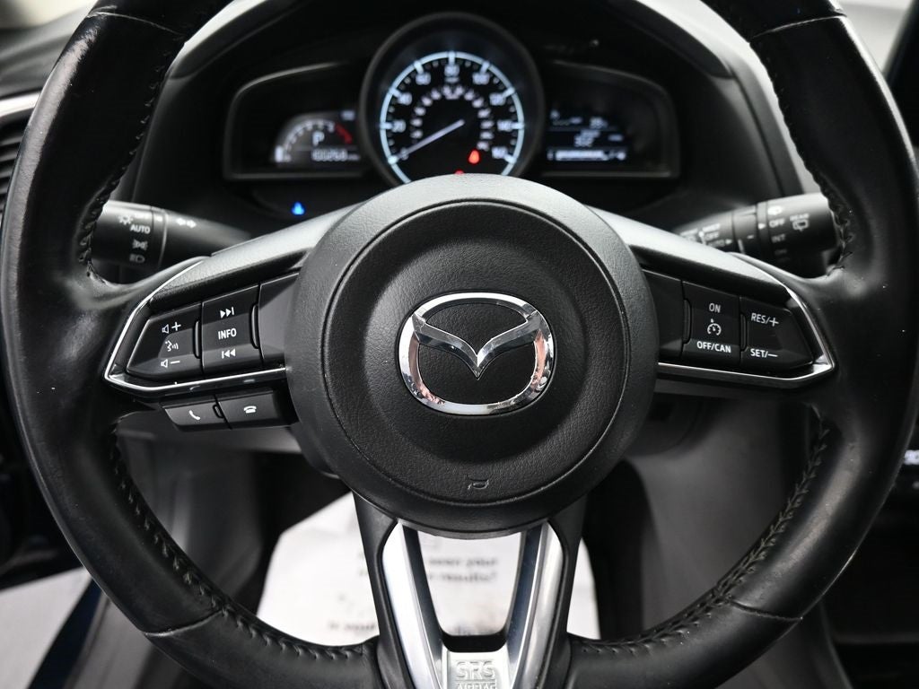 2018 Mazda Mazda3 5-Door Touring