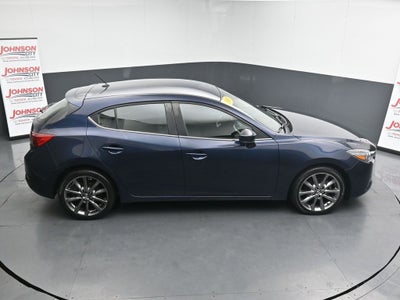 2018 Mazda Mazda3 5-Door Touring