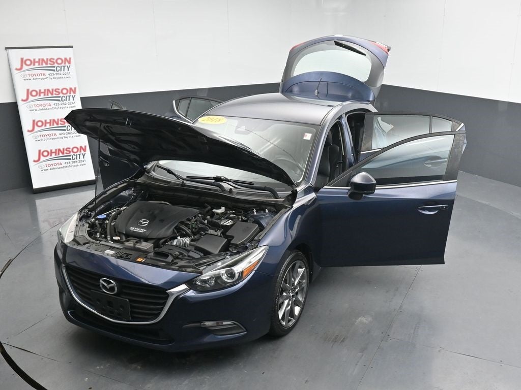 2018 Mazda Mazda3 5-Door Touring