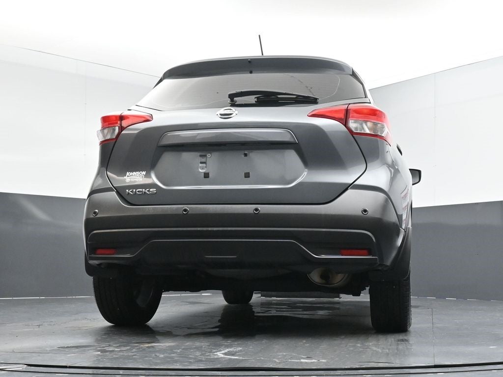 2020 Nissan Kicks S