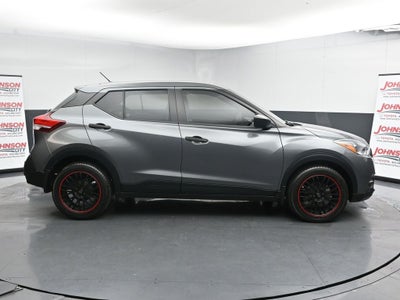 2020 Nissan Kicks S