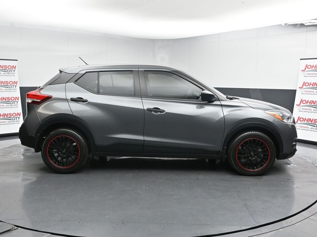 2020 Nissan Kicks S
