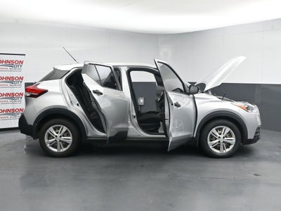 2020 Nissan Kicks S