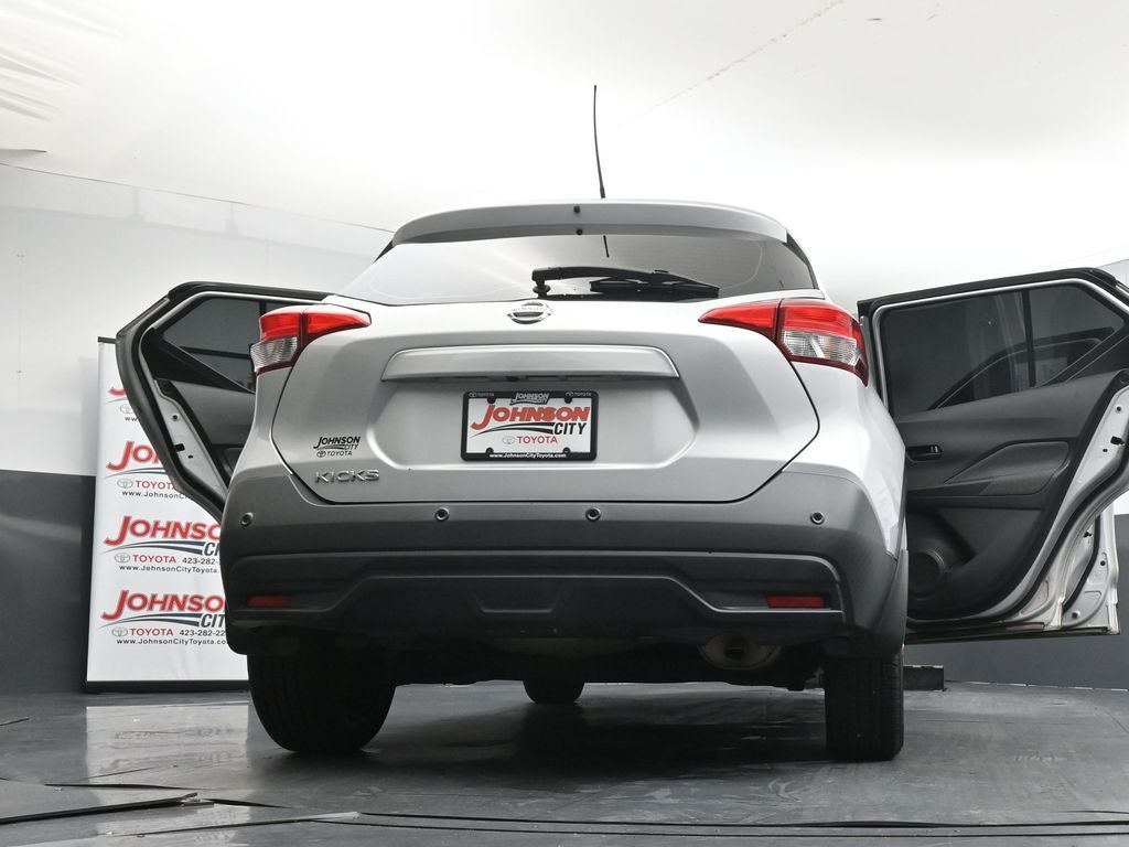2020 Nissan Kicks S