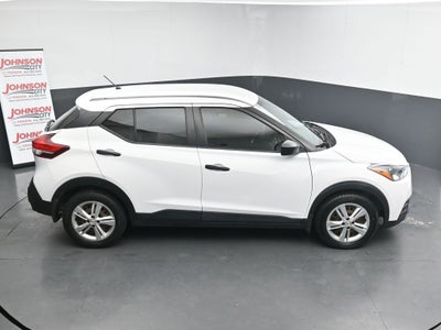 2020 Nissan Kicks S