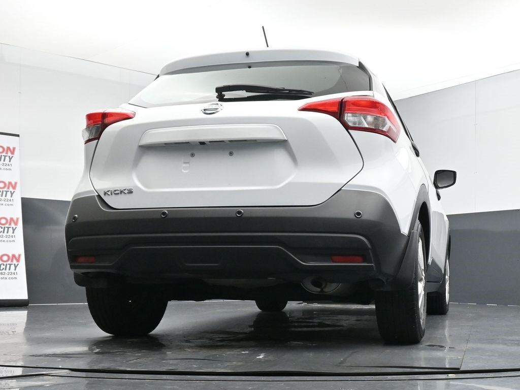2020 Nissan Kicks S