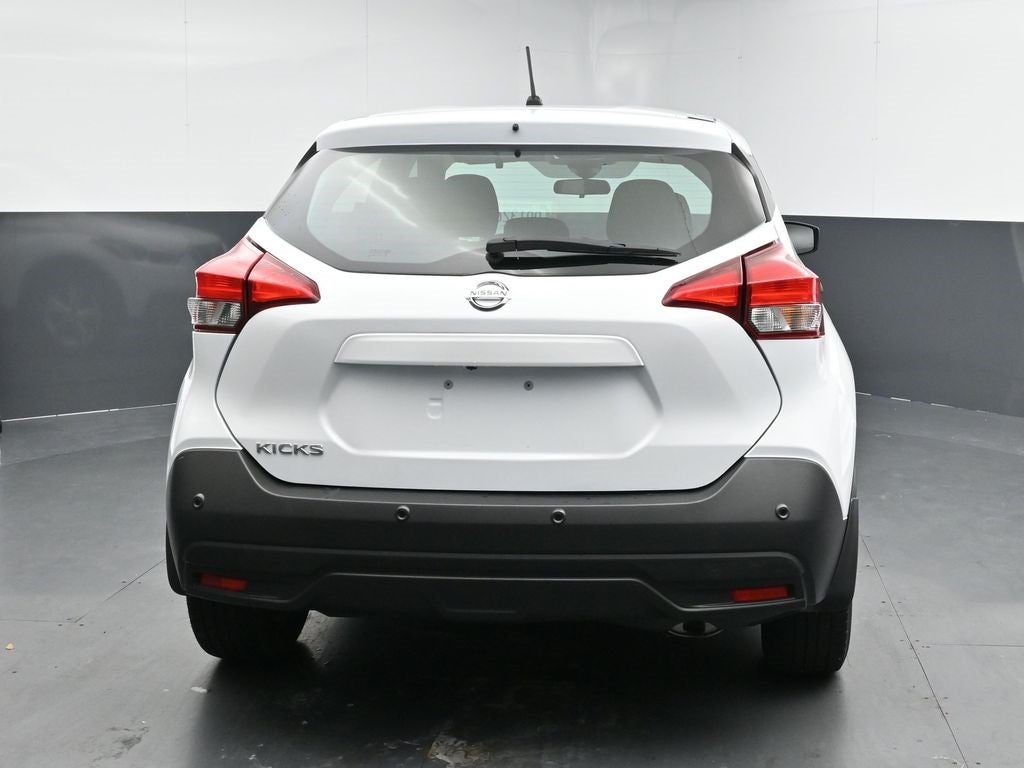2020 Nissan Kicks S