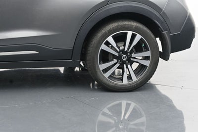 2019 Nissan Kicks SR