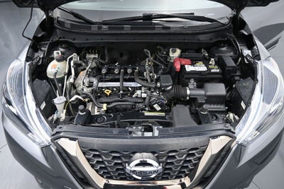 2019 Nissan Kicks SR