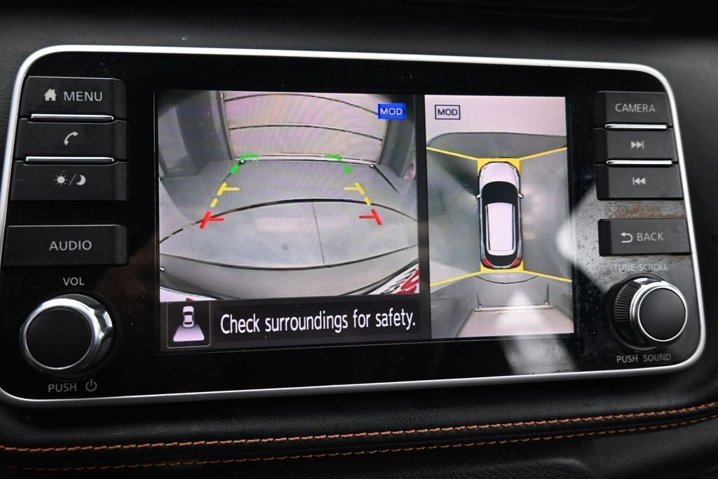 2019 Nissan Kicks SR