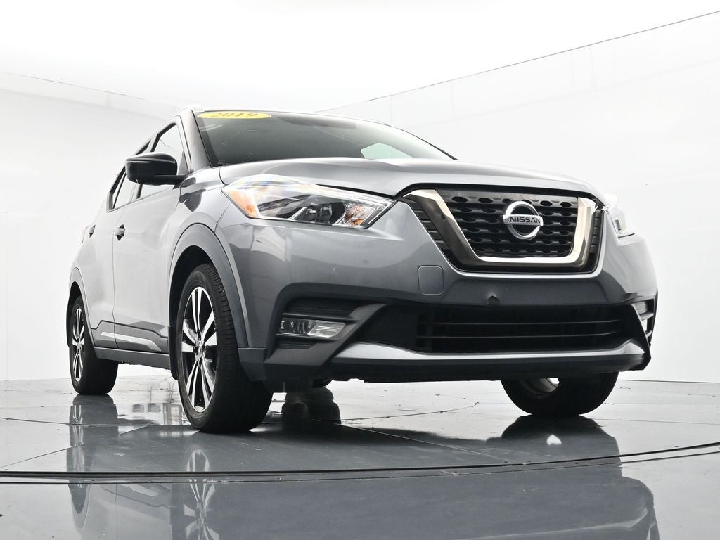 2019 Nissan Kicks SR