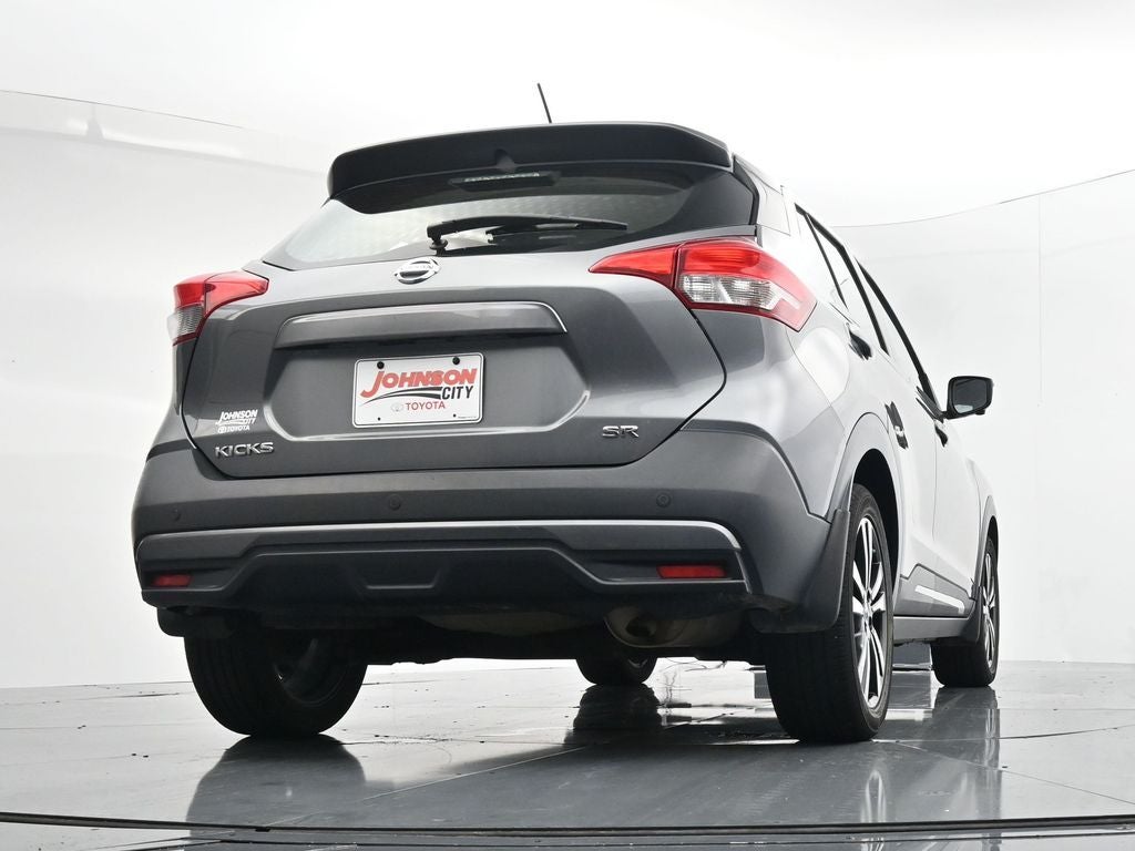 2019 Nissan Kicks SR