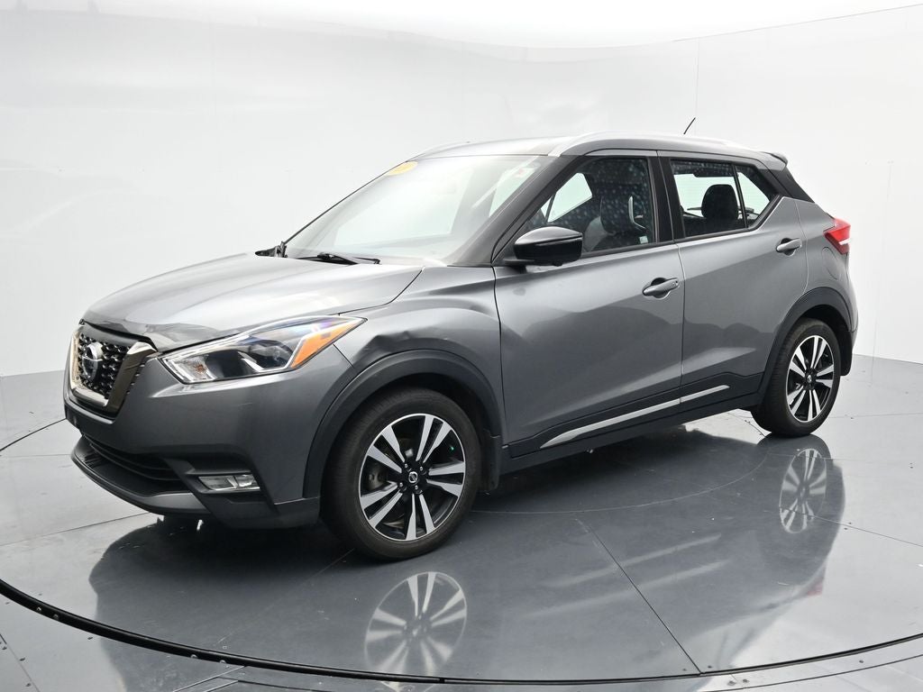 2019 Nissan Kicks SR