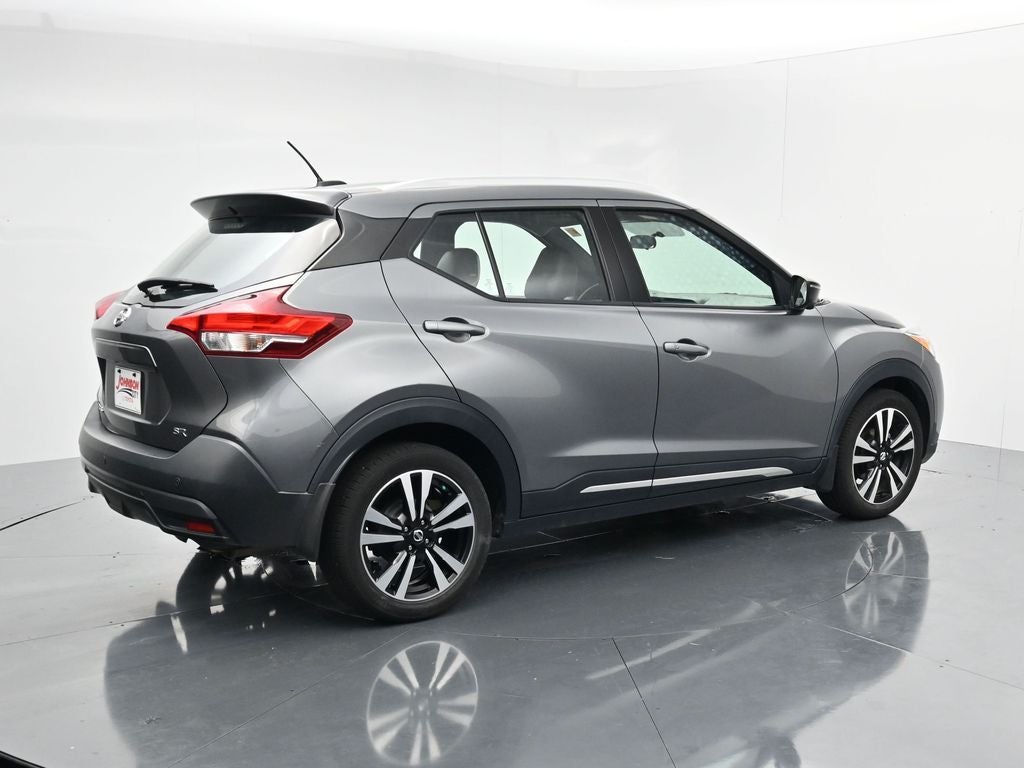 2019 Nissan Kicks SR