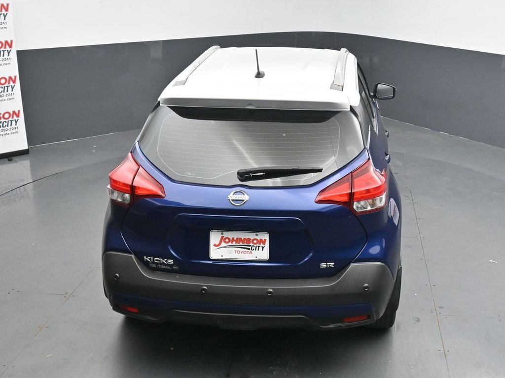 2020 Nissan Kicks SR