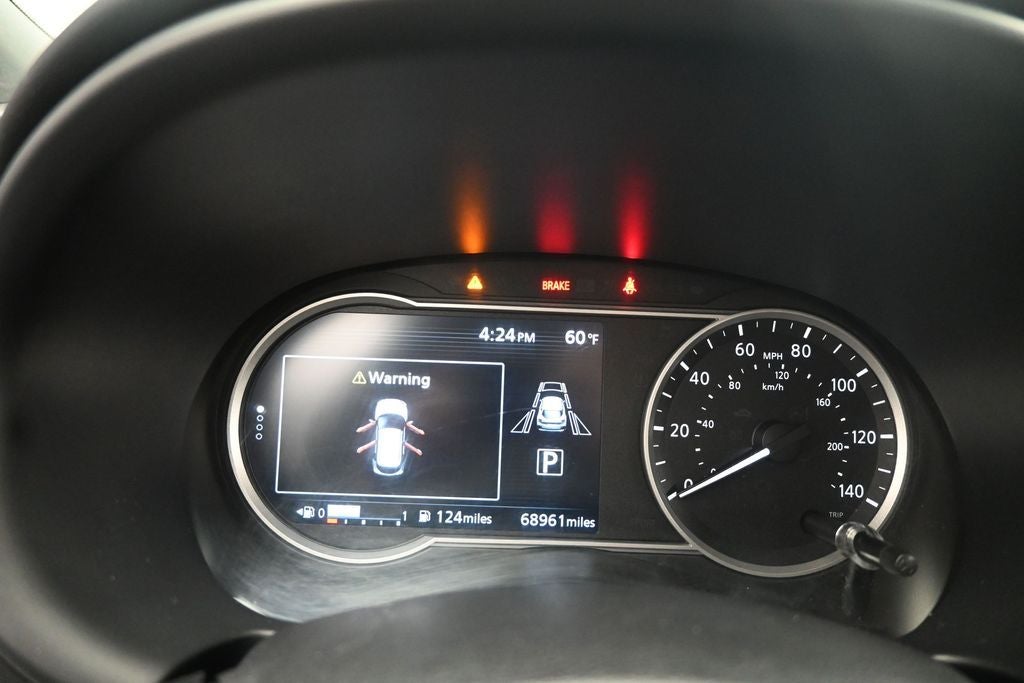 2020 Nissan Kicks SR