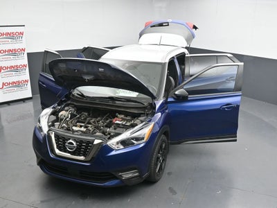 2020 Nissan Kicks SR