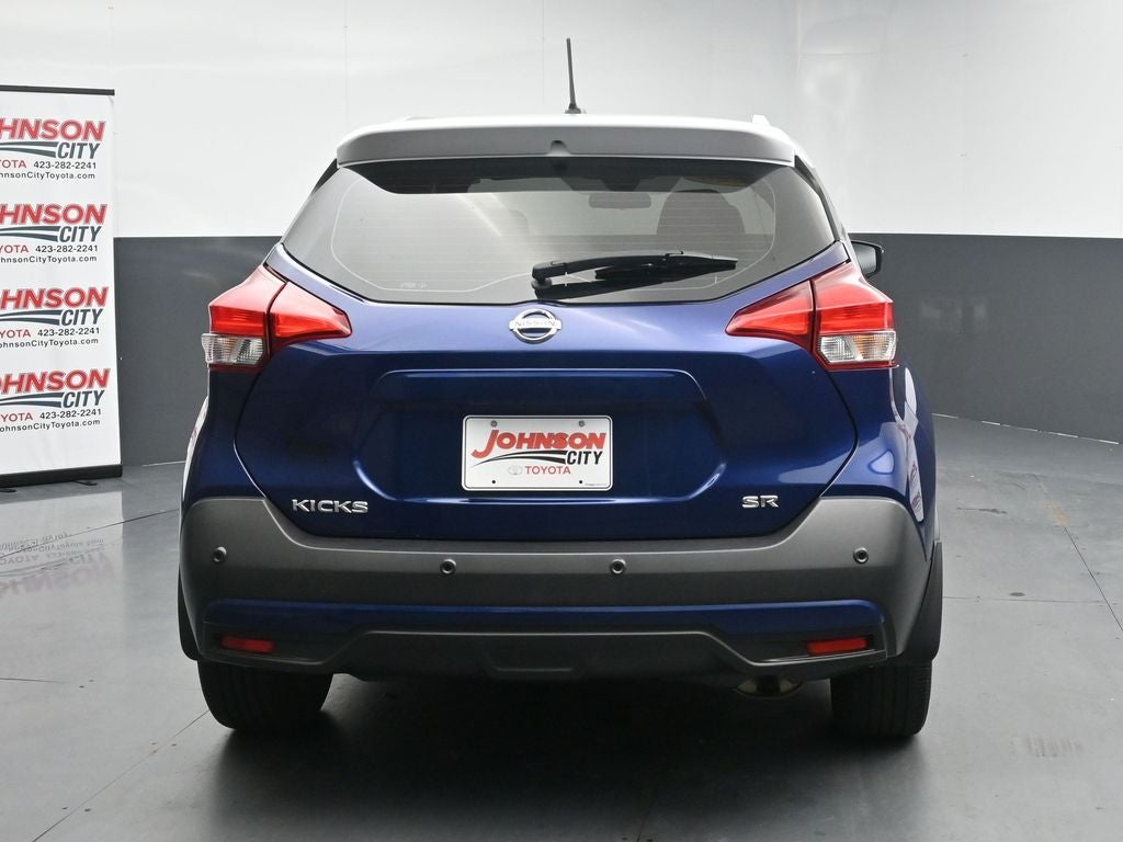 2020 Nissan Kicks SR