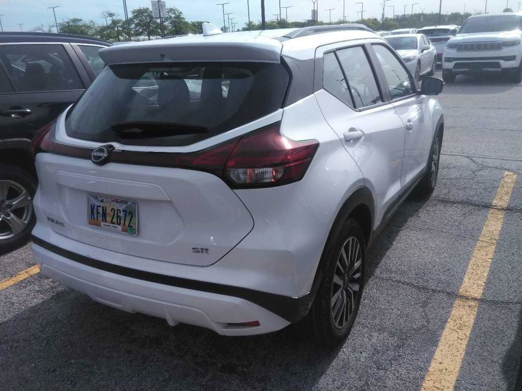 2024 Nissan Kicks SR