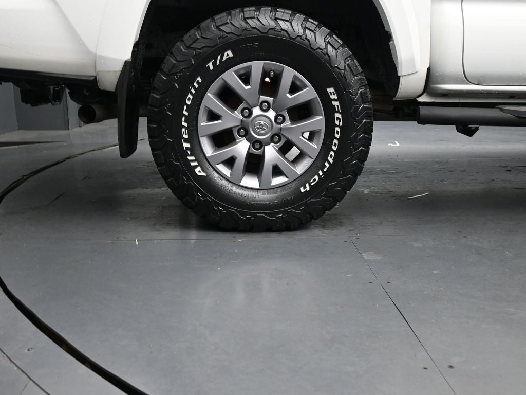 2019 Toyota Tacoma SR5 V6