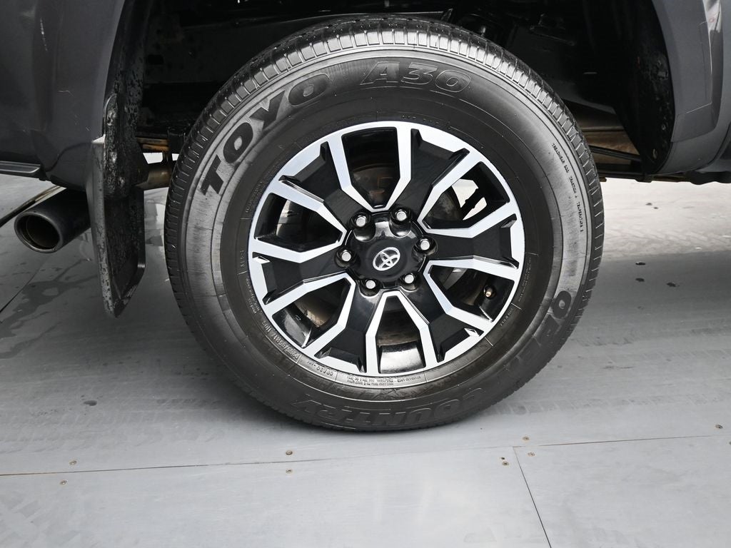 2022 Toyota Tacoma TRD Sport V6