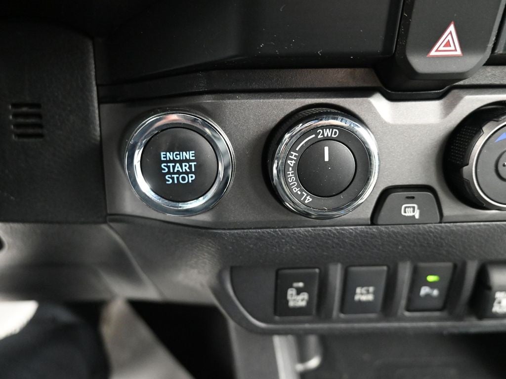 2022 Toyota Tacoma TRD Sport V6